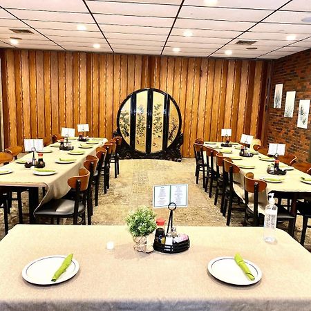 Regency Inn Iola Dış mekan fotoğraf